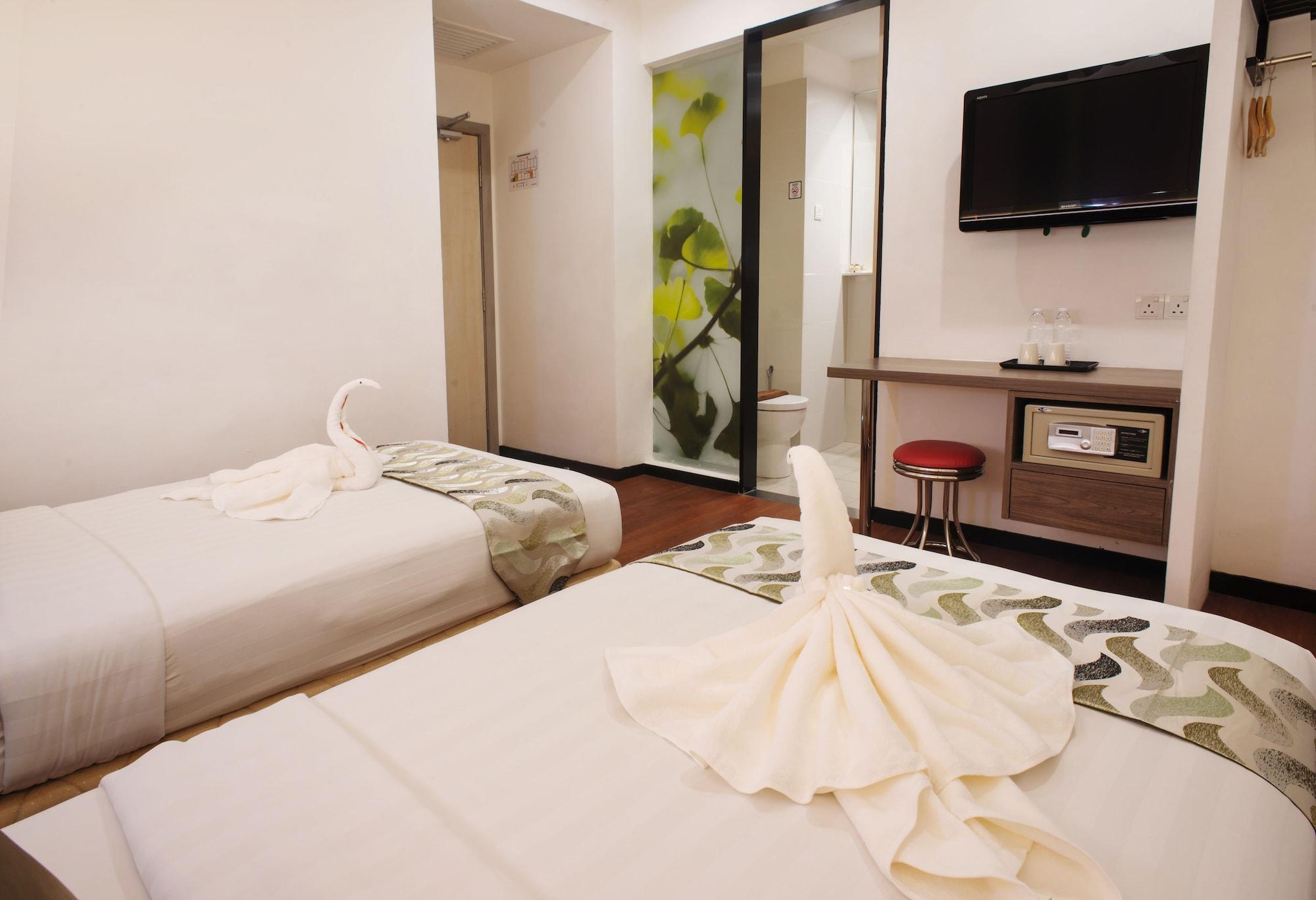HelicoNia Hotel George Town Esterno foto