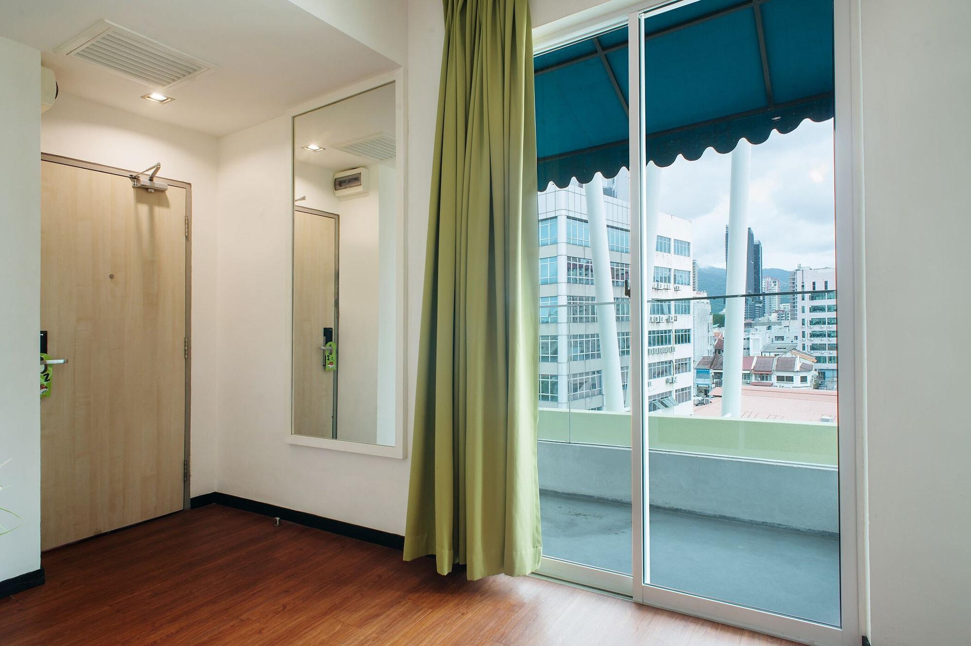 HelicoNia Hotel George Town Esterno foto