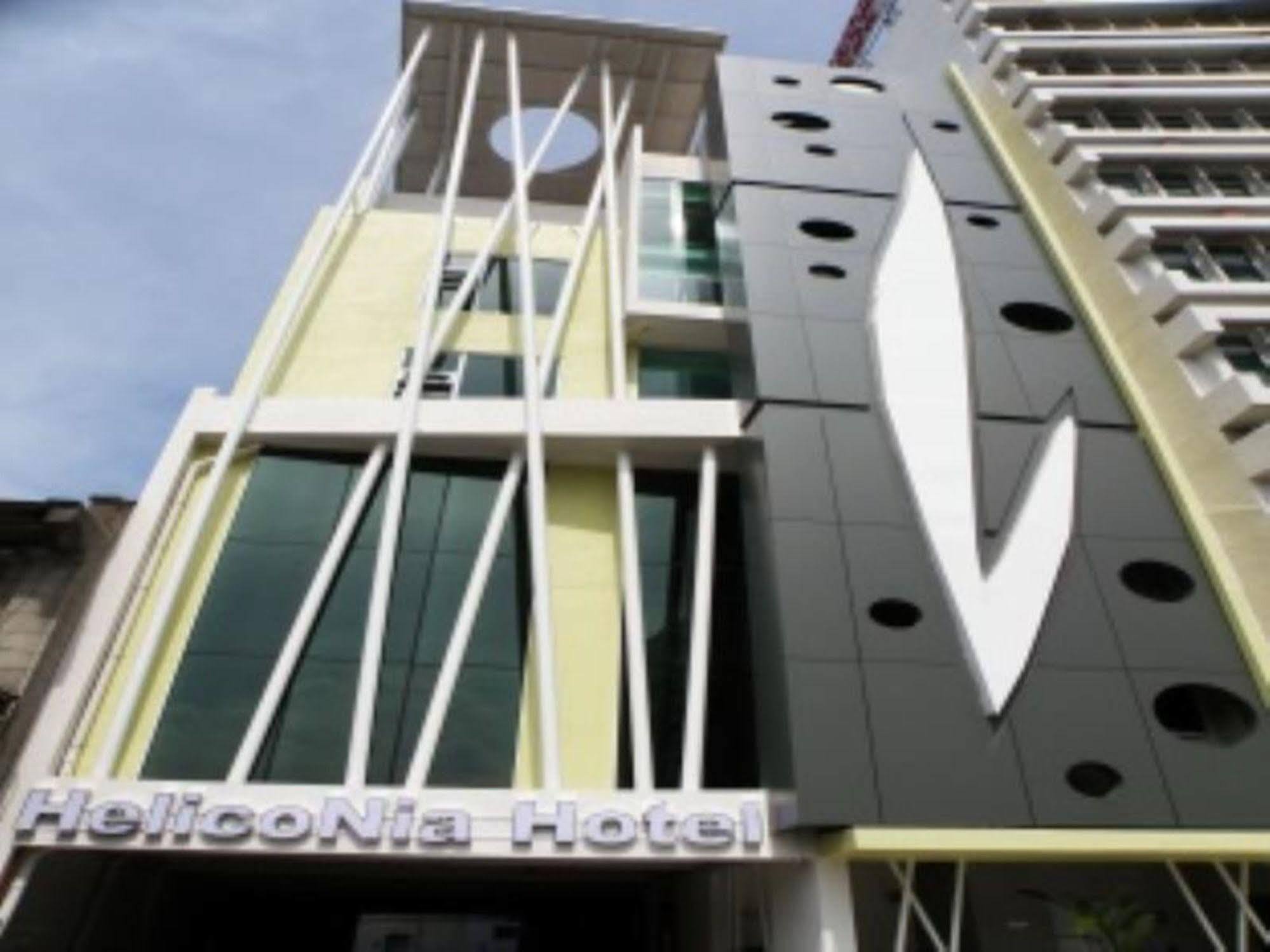 HelicoNia Hotel George Town Esterno foto