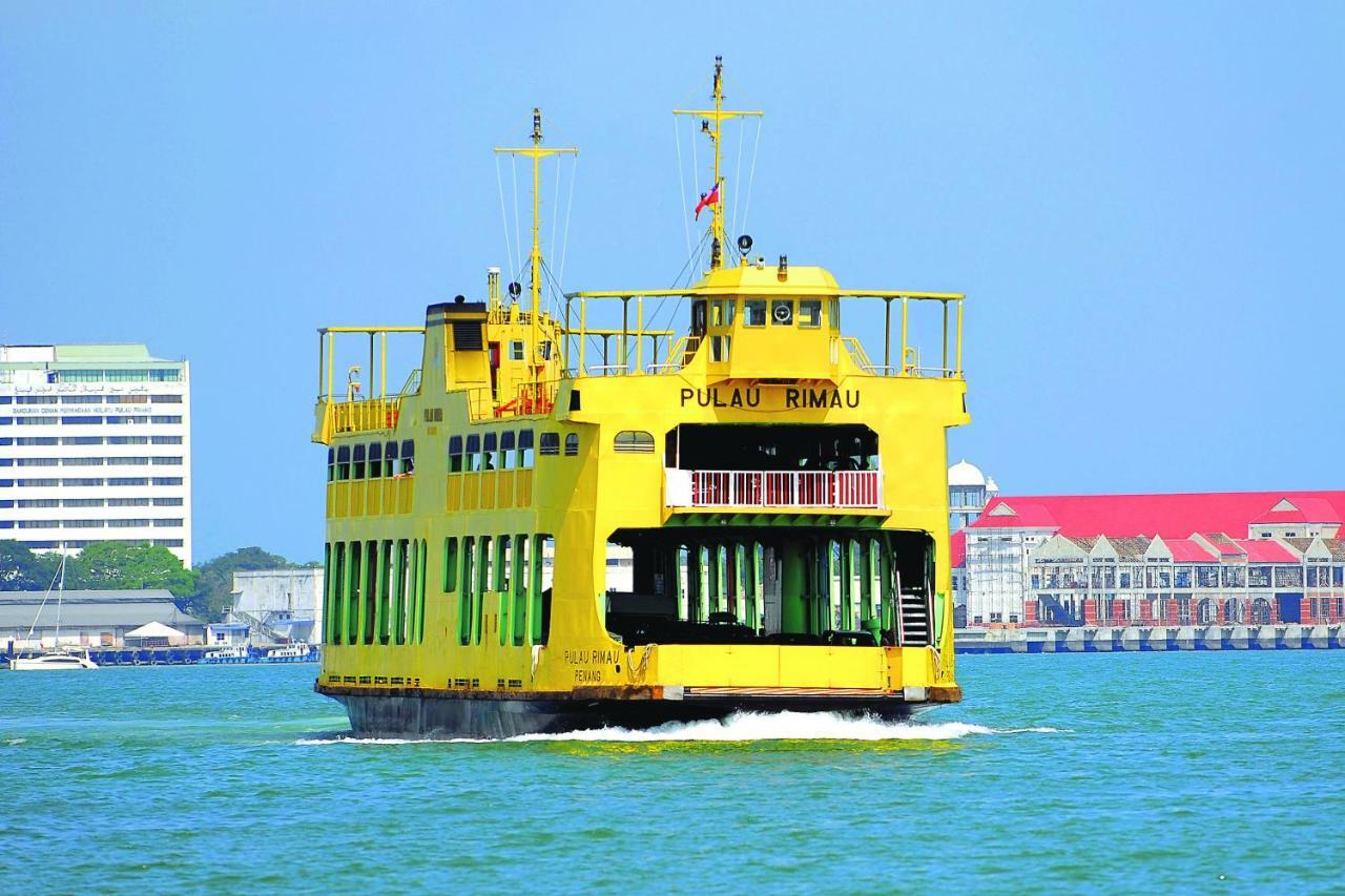 HelicoNia Hotel George Town Esterno foto